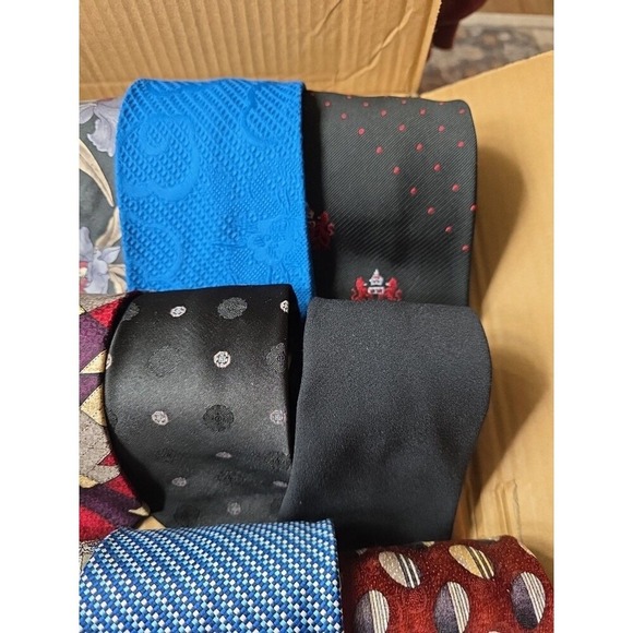 Mixed Lot of 17‎ Men's Neckties Business Casual Dress Wear Variety - Picture 5 of 6